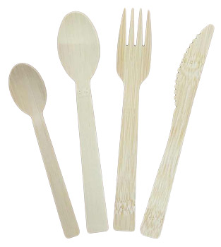 wooden compostable bamboo cutlery set | set de couverts en bois bambou compostable